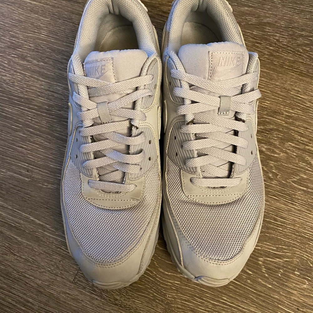 NIKE AIR MAX 90 WOLF GREY-WOLF GREY "RECRAFT" [CN8490-001]